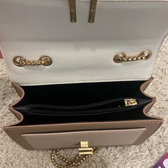 Color-Block Crossbody Bag - Picture 3 of 8